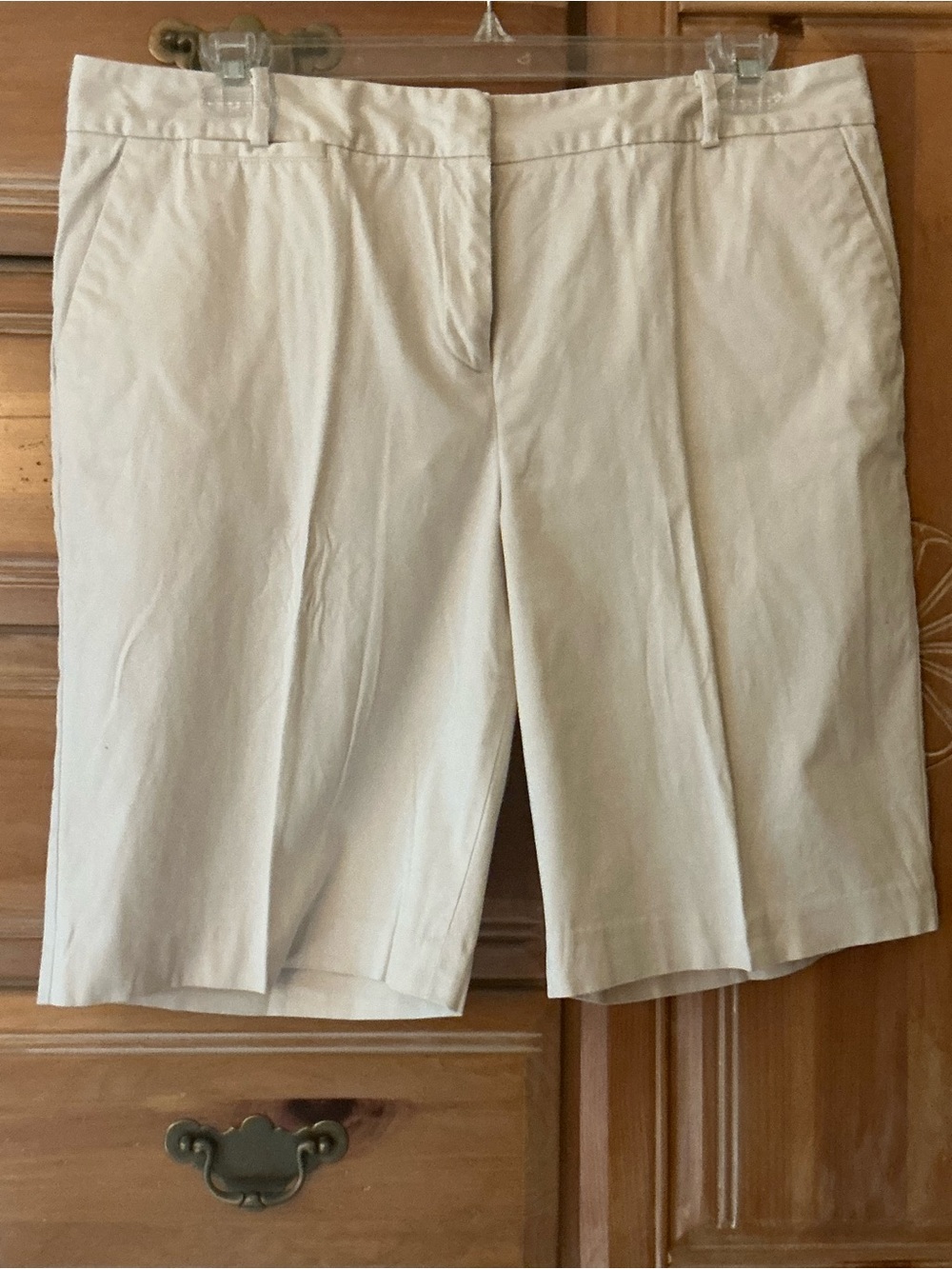 Talbots 10.5 inch Cream Classic Bermuda Shorts